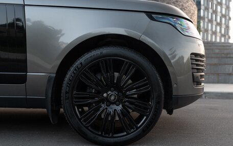 Land Rover Range Rover IV рестайлинг, 2018 год, 7 490 000 рублей, 25 фотография