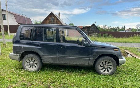 Suzuki Escudo III, 1993 год, 390 000 рублей, 5 фотография