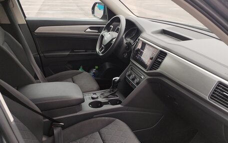 Volkswagen Teramont I, 2018 год, 3 150 000 рублей, 6 фотография