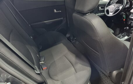 KIA Rio III рестайлинг, 2015 год, 1 055 000 рублей, 10 фотография