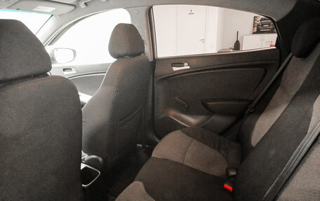 Hyundai Solaris II рестайлинг, 2013 год, 654 000 рублей, 15 фотография