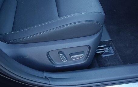 Toyota Camry, 2025 год, 4 300 000 рублей, 10 фотография