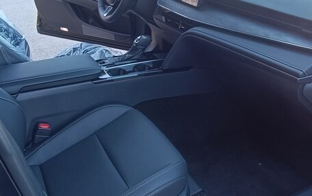 Toyota Camry, 2025 год, 4 300 000 рублей, 6 фотография