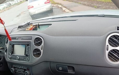 Volkswagen Tiguan I, 2013 год, 1 800 000 рублей, 8 фотография