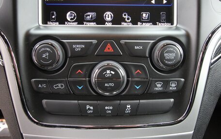 Jeep Grand Cherokee, 2016 год, 5 950 000 рублей, 28 фотография