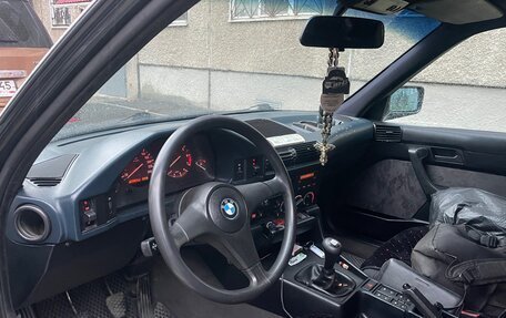 BMW 5 серия, 1990 год, 880 000 рублей, 6 фотография