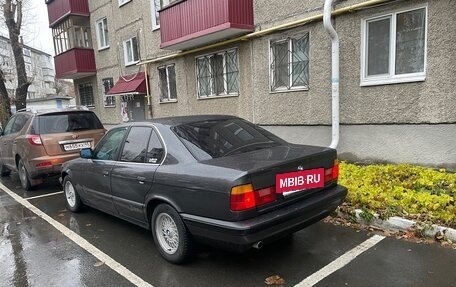 BMW 5 серия, 1990 год, 880 000 рублей, 4 фотография