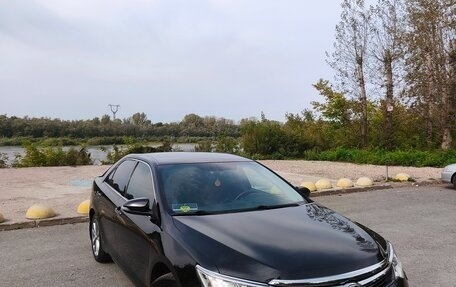 Toyota Camry, 2015 год, 2 299 000 рублей, 2 фотография