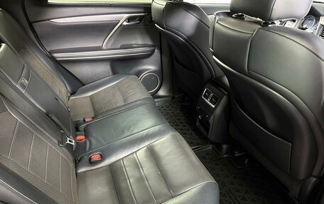 Lexus RX IV рестайлинг, 2018 год, 3 899 000 рублей, 13 фотография