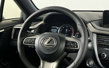 Lexus RX IV рестайлинг, 2018 год, 3 899 000 рублей, 16 фотография