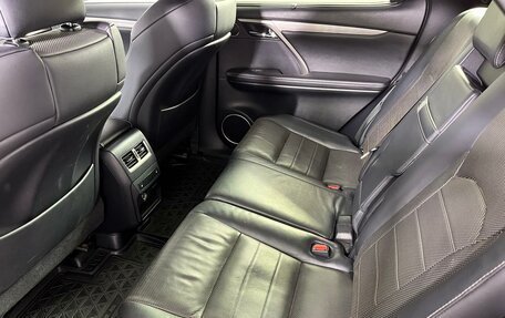 Lexus RX IV рестайлинг, 2018 год, 3 899 000 рублей, 18 фотография