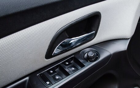 Chevrolet Cruze II, 2011 год, 654 000 рублей, 13 фотография