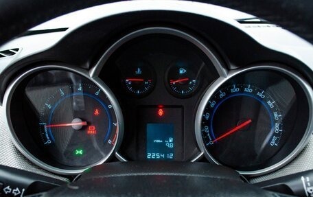 Chevrolet Cruze II, 2011 год, 654 000 рублей, 14 фотография