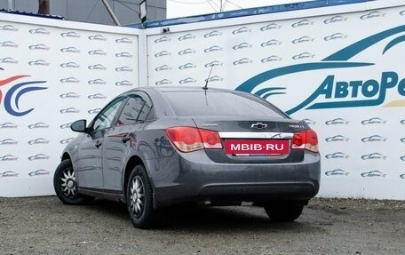 Chevrolet Cruze II, 2011 год, 654 000 рублей, 3 фотография