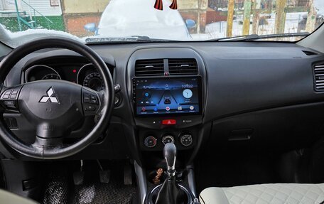 Mitsubishi ASX I рестайлинг, 2010 год, 900 000 рублей, 2 фотография