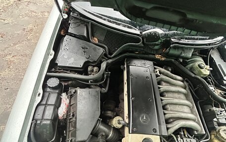 Mercedes-Benz E-Класс, 1998 год, 350 000 рублей, 17 фотография