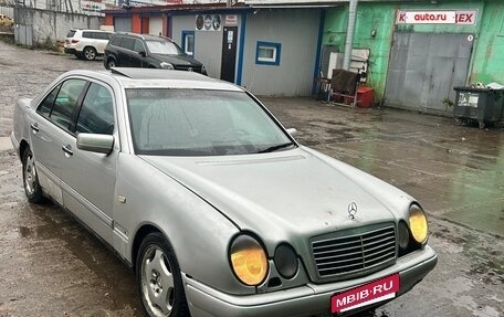 Mercedes-Benz E-Класс, 1998 год, 350 000 рублей, 14 фотография