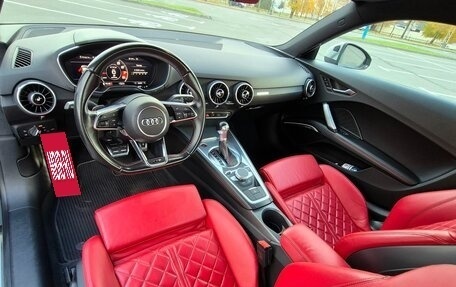 Audi TTS, 2016 год, 3 250 000 рублей, 11 фотография