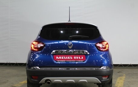 Renault Kaptur I рестайлинг, 2020 год, 1 180 000 рублей, 4 фотография