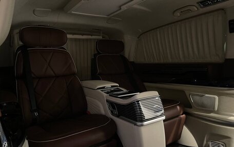 Mercedes-Benz V-Класс, 2023 год, 35 640 000 рублей, 17 фотография