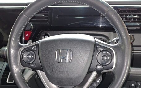 Honda Stepwgn IV, 2017 год, 2 230 000 рублей, 8 фотография