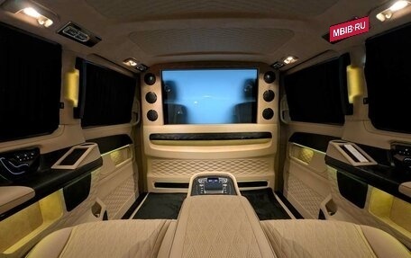 Mercedes-Benz V-Класс, 2023 год, 31 800 000 рублей, 9 фотография