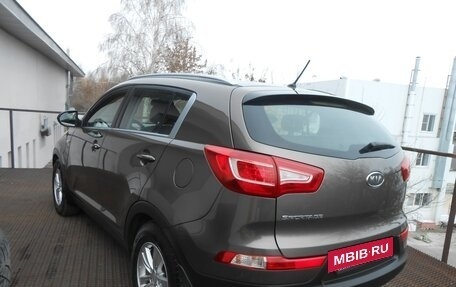 KIA Sportage III, 2010 год, 1 050 000 рублей, 2 фотография