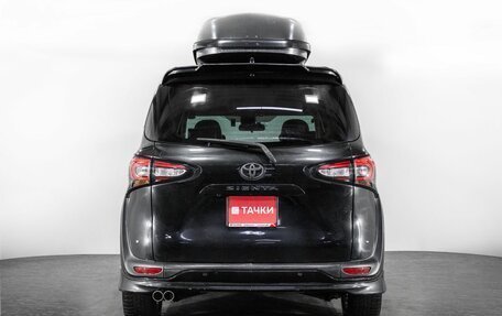 Toyota Sienta II, 2019 год, 1 650 000 рублей, 4 фотография