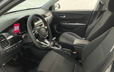 KIA Rio IV, 2018 год, 999 000 рублей, 11 фотография