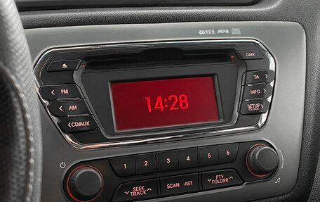 KIA Rio III рестайлинг, 2015 год, 609 000 рублей, 17 фотография