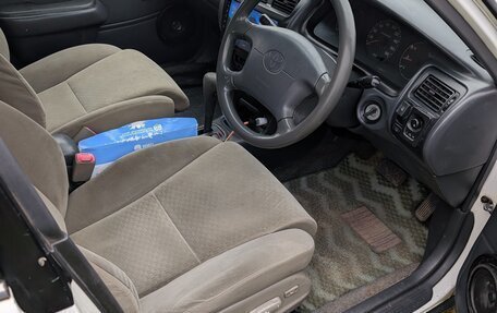 Toyota Corolla, 2002 год, 300 000 рублей, 8 фотография