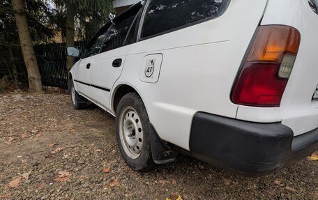 Toyota Corolla, 2002 год, 300 000 рублей, 5 фотография