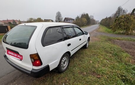 Toyota Corolla, 2002 год, 300 000 рублей, 6 фотография