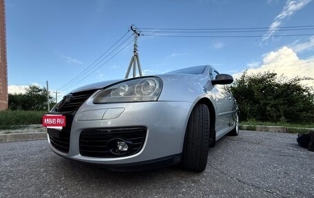 Volkswagen Golf V, 2007 год, 690 000 рублей, 2 фотография