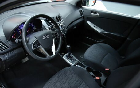 Hyundai Solaris II рестайлинг, 2015 год, 920 000 рублей, 10 фотография