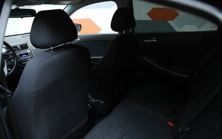 Hyundai Solaris II рестайлинг, 2015 год, 920 000 рублей, 15 фотография