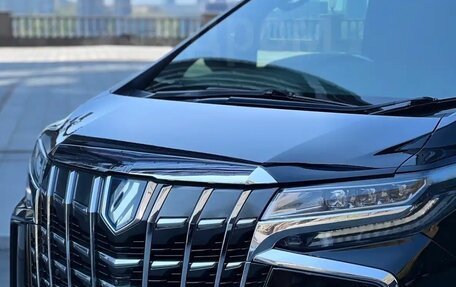 Toyota Alphard III, 2018 год, 5 050 000 рублей, 6 фотография