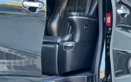 Toyota Alphard III, 2018 год, 5 050 000 рублей, 4 фотография