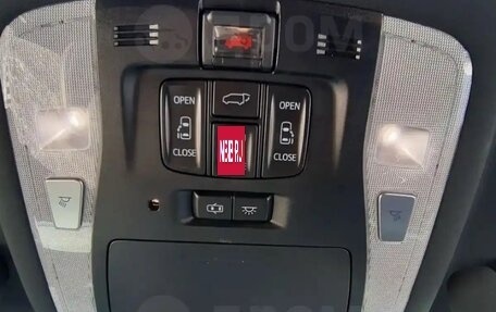 Toyota Alphard III, 2018 год, 5 050 000 рублей, 18 фотография