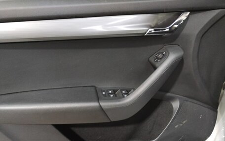 Skoda Octavia, 2020 год, 1 950 000 рублей, 5 фотография