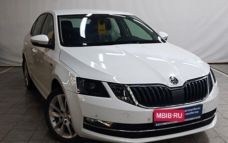 Skoda Octavia, 2020 год, 1 950 000 рублей, 2 фотография