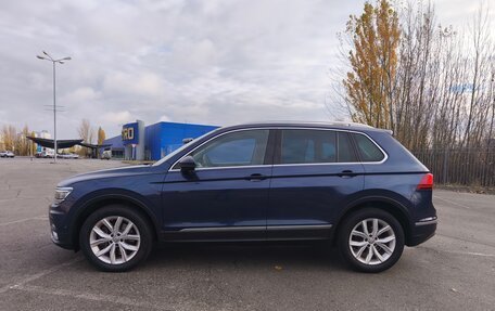 Volkswagen Tiguan II, 2017 год, 2 180 000 рублей, 2 фотография