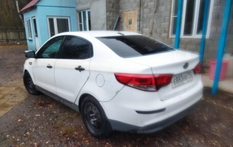 KIA Rio III рестайлинг, 2017 год, 400 000 рублей, 3 фотография