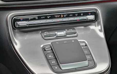 Mercedes-Benz V-Класс, 2024 год, 21 120 000 рублей, 13 фотография