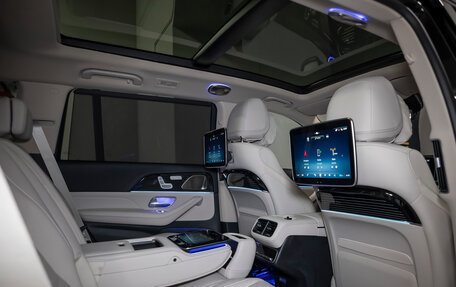 Mercedes-Benz GLS, 2025 год, 18 800 000 рублей, 32 фотография