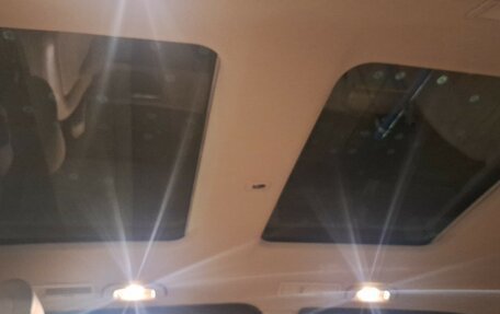 Mercedes-Benz V-Класс, 2021 год, 5 000 000 рублей, 13 фотография