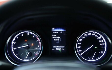 Toyota Camry, 2018 год, 1 890 000 рублей, 13 фотография