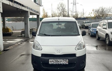 Peugeot Partner II рестайлинг 2, 2012 год, 732 000 рублей, 1 фотография