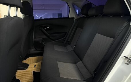 Volkswagen Polo VI (EU Market), 2012 год, 590 000 рублей, 16 фотография