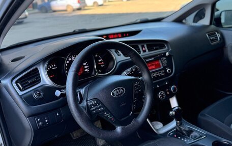 KIA cee'd III, 2014 год, 1 025 000 рублей, 17 фотография